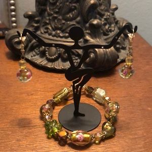 Yellow floral bracket and earrings set